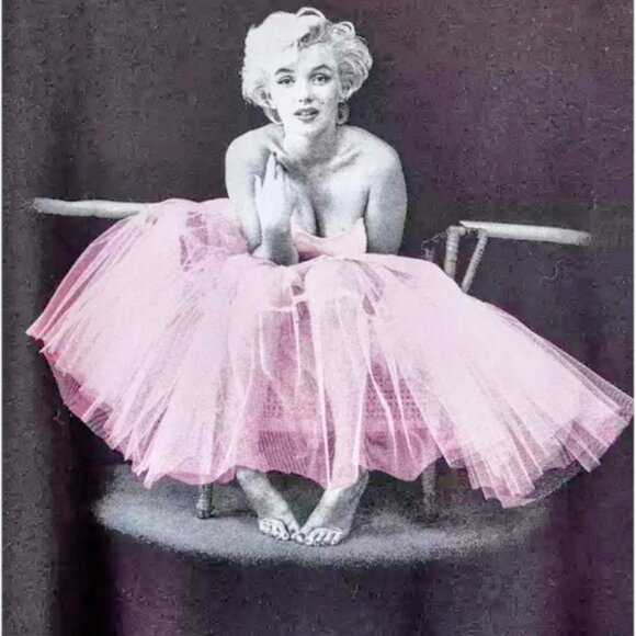 Slim Fit Crew Tee - Marilyn Monroe Black - Picture 4 of 4